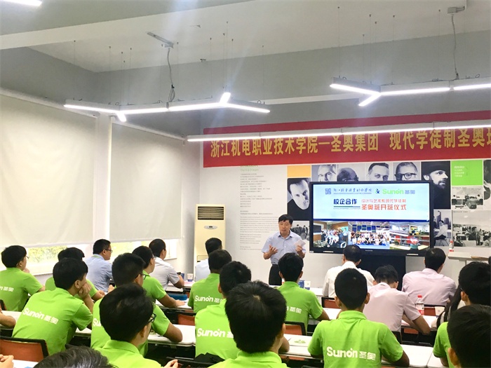 QQ图片20180914135851.jpg QQ图片20180914135851.jpg