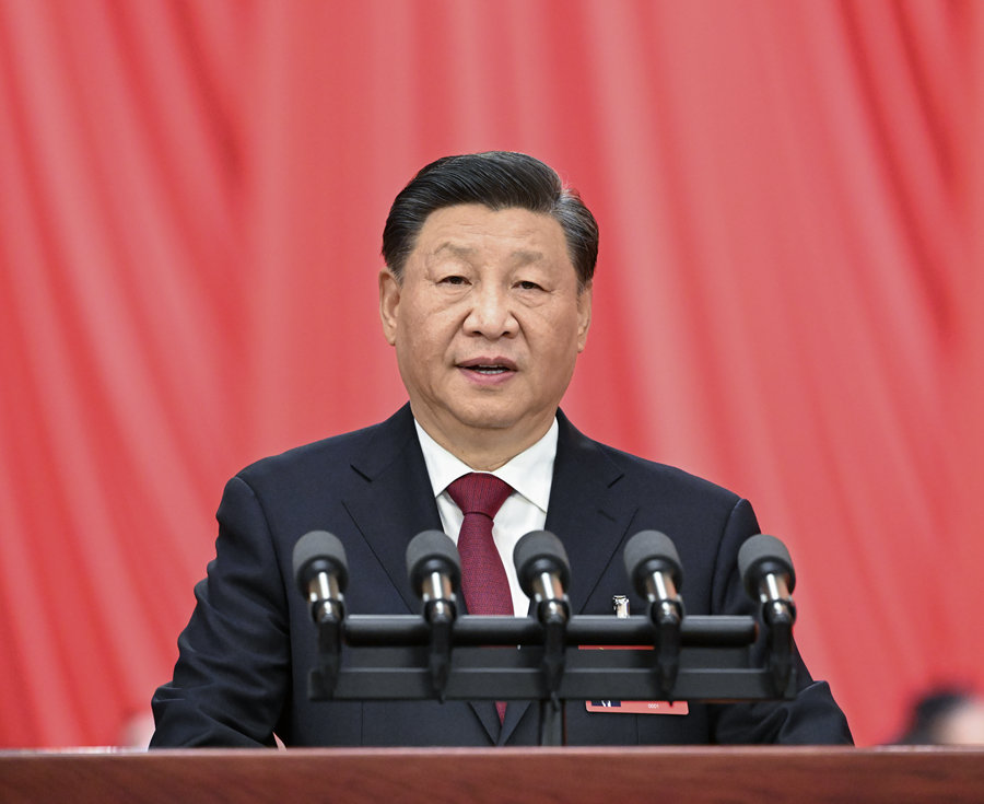 10月16日,习近平在中国共产党第二十次全国代表大会上作报告。新华社记者 饶爱民 摄