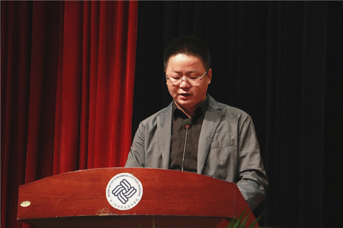 校友代表.jpg